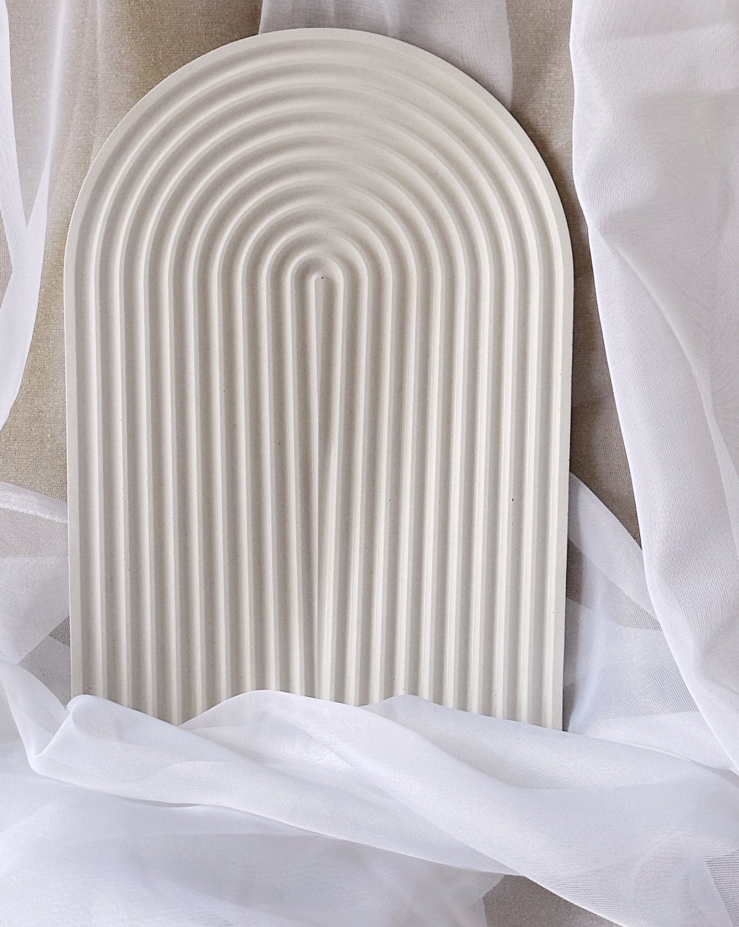 Arch Tray
